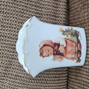 NIB Hummel porcelain collectible vase